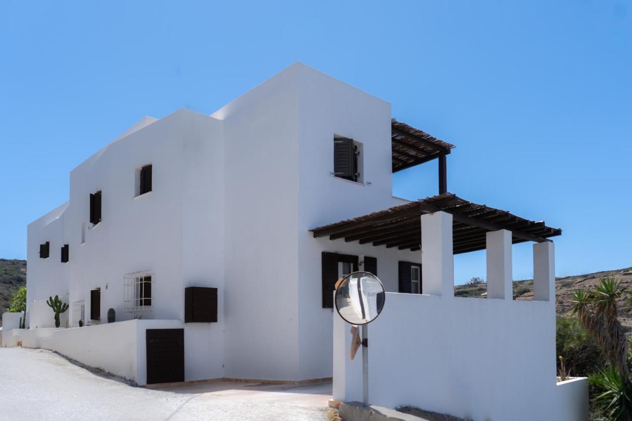 Kini Lotos Beach Home מראה חיצוני תמונה