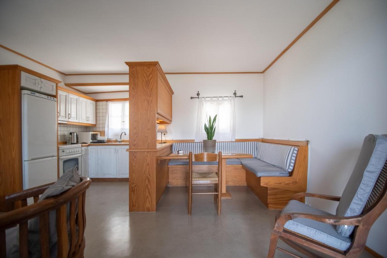 Kini Lotos Beach Home מראה חיצוני תמונה
