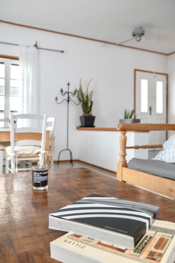 Kini Lotos Beach Home מראה חיצוני תמונה