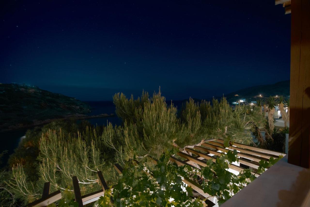 Kini Lotos Beach Home מראה חיצוני תמונה