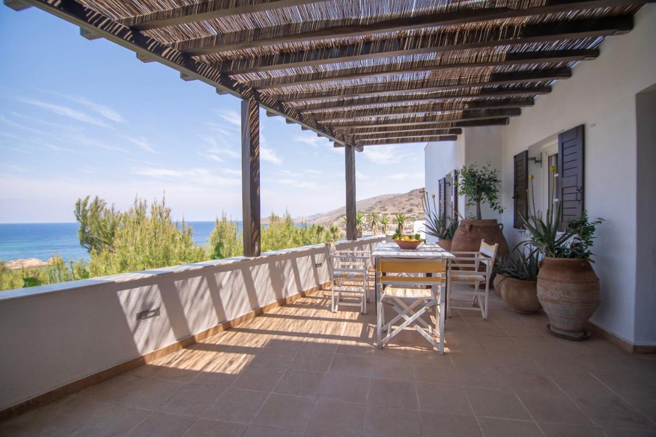 Kini Lotos Beach Home מראה חיצוני תמונה