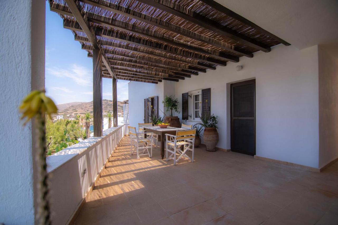 Kini Lotos Beach Home מראה חיצוני תמונה