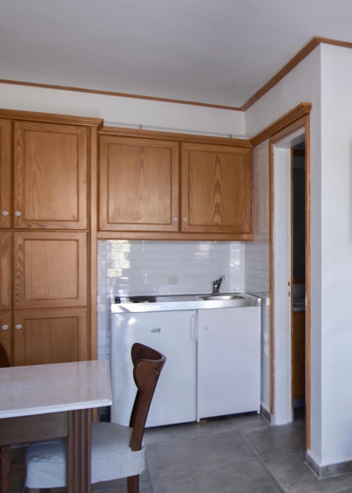 Kini Lotos Beach Home מראה חיצוני תמונה